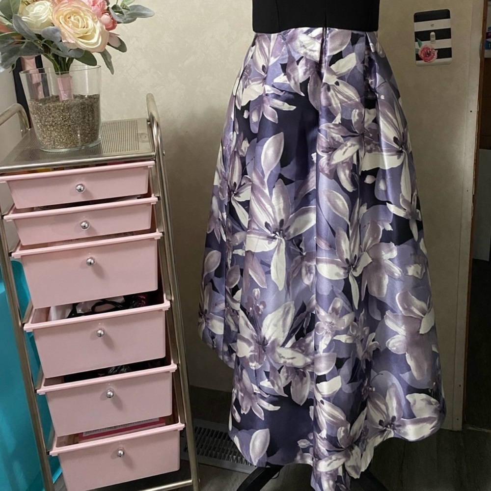 SLNY Dress 👗 - Picture 2 of 2